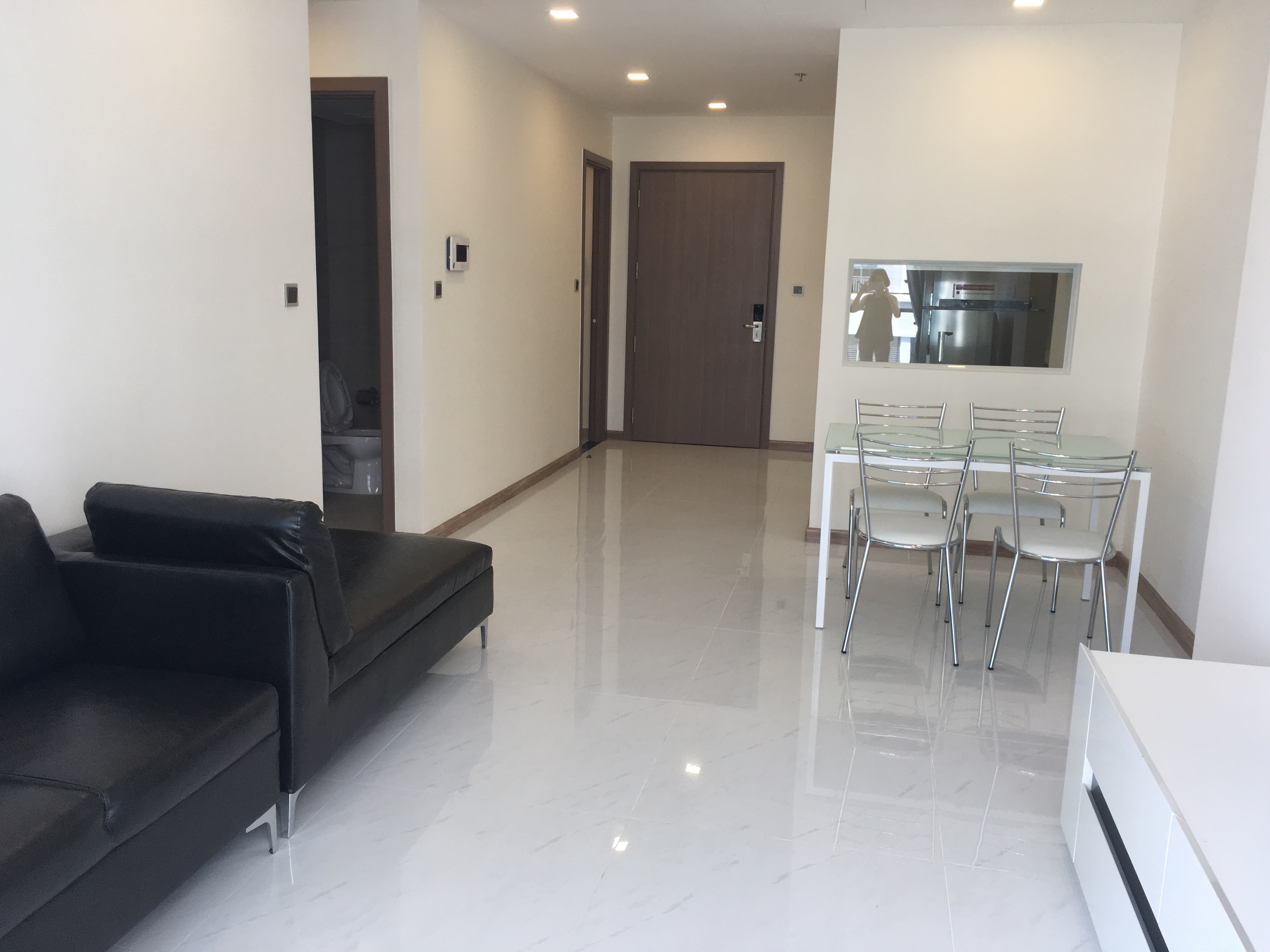 Serviced apartment for rent in HCMC, 1 bedroom 450, 2 bedroom 1200