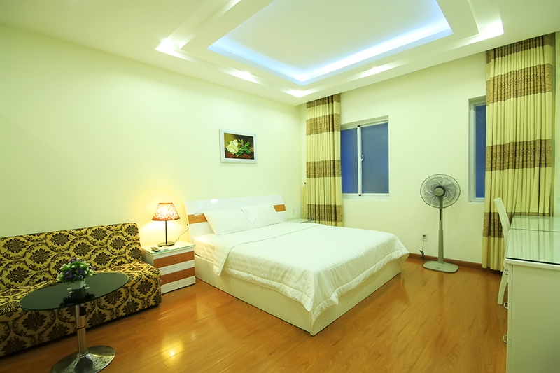 1746-0604 Full furnished serviced apartment for short term rental on Thai Van Lung street, District 1